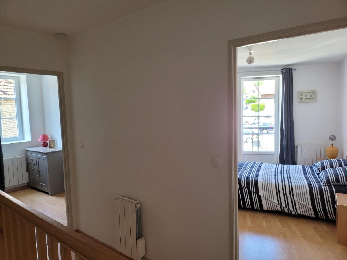 Appartement Meuble Duplex T3. Baume-les-Dames Kültér fotó